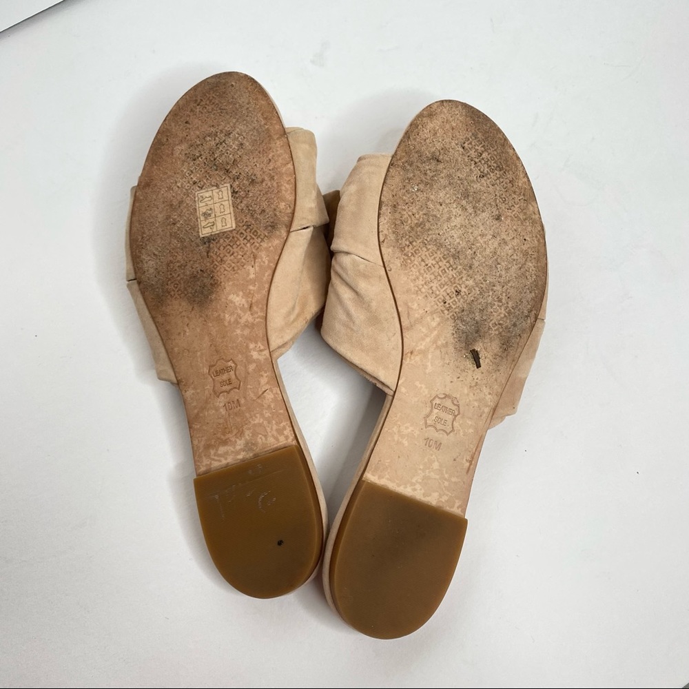 Tory Burch Beige Knot Bow Slide Sandals - Picture 6 of 8